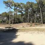 De La Rive 山地圣母村